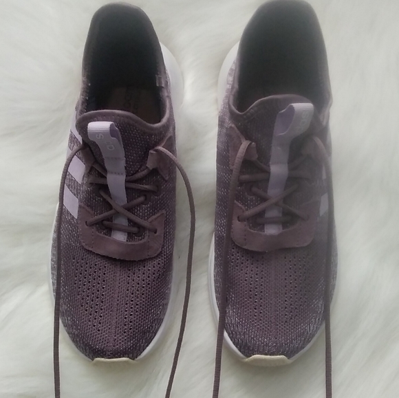 ADIDAS- Cloudfoam Pure- Mauve Athletic Shoes - Picture 4 of 9